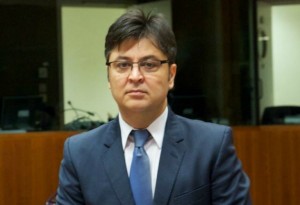 Proiect ANPC: dispar comisioanele de deschidere, administrare şi închidere cont. Preşedintele ANPC: Numărul de servicii totale comisionate va fi de 15 item-thumbnail