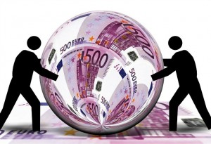 A crescut interesul băncilor pentru proiectele derulate cu fonduri europene: BCR, CEC Bank, Banca Transilvania și UniCredit Bank au dat credite de peste 820 milioane de euro în ultimul an item-thumbnail