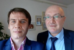 Baterist în două trupe rock și managerul unui broker multinațional. De vorbă cu Cătălin Chivu (TeleTrade) despre avantajele investițiilor pe piața valutară și de ce sunt acestea o alternativă viabilă la depozitele bancare item-thumbnail
