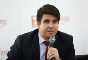 Ciprian Stoica, Alpha Bank: Utilizarea cardului bancar în transportul urban poate contribui decisiv la familiarizarea românilor cu acest instrument de plată item-thumbnail