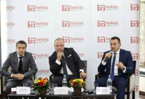 Legea cash back vine la pachet cu oportunităţi şi costuri majore. Băncile mari vor duce greul. Specialiştii se aşteaptă chiar şi la o întârziere a implementării actului normativ. item-thumbnail