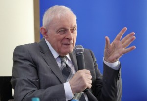 Adrian Vasilescu despre noile grade de îndatorare: Banca Națională a făcut un calcul de impact, a făcut o analiză și a ajuns la concluzia ca efectul este zero. Piața imobiliară trebuie să primească un duș rece item-thumbnail
