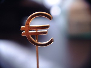 Alpha Bank face curat în portofoliu. După ce în TRIM III din 2017 a vândut NPL-uri de 50 milioane de euro, acum banca a semnat un acord pentru un nou portofoliu de credite neperformante de 360 milioane de euro item-thumbnail