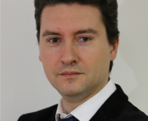 Bogdan Căpraru, profesor universitar: ”De ce sunt creditele din România mai scumpe decât în țările dezvoltate” item-thumbnail