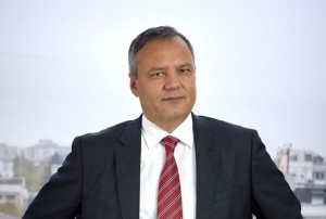 Alpha Bank lansează noua soluție de finanțare pentru clădiri verzi. Cristian Dragoș: ”Contribuim la dezvoltarea unui nou segment de locuințe eficiente din punct de vedere energetic” item-thumbnail
