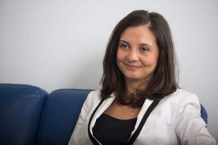 Nicoleta Deliu, BCR: ”Educația financiară ar trebui să pornească de la ideea de a nu ne mai uita cu teamă și cu rușine la banii noștri. În România subiectul bani este unul tabu. Și asta ne face rău!” Nicoleta Deliu, BCR: ”Educația financiară ar trebui să pornească de la ideea de a nu ne mai uita cu teamă și cu rușine la banii noștri. În România subiectul bani este unul tabu. Și asta ne face rău!”
