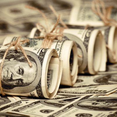 Dolarul mai scump decat francul elvetian. Why “King Dollar” is back