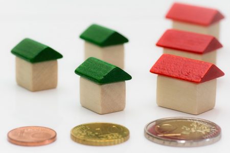 Suntem cei mai mulți proprietari de locuințe din Europa