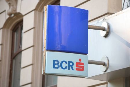 BCR a scazut dobanzile creditelor pentru 20.000 de clienti in cadrul campanie de loializare „Scade Rata”
