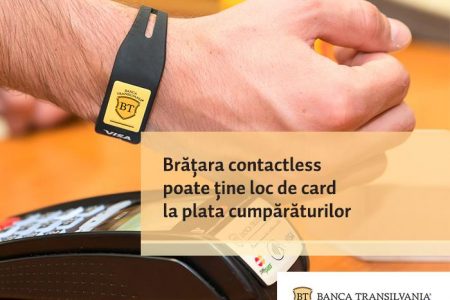 Premiera in Romania: Banca Transilvania lanseaza bratara contactless BT, care poate inlocui cardul la plata cumparaturilor