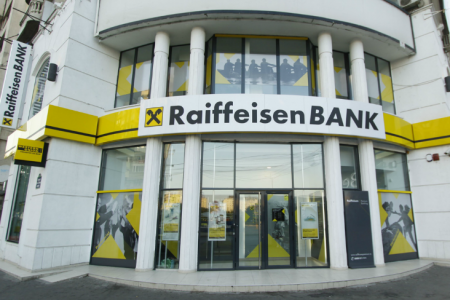 Raiffeisen Bank isi schimba platforma online si mobile banking