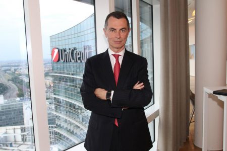 Jean-Pierre Mustier, CEO UniCredit: Vom continua să oferim clienţilor noştri din România cele mai bune produse şi servicii