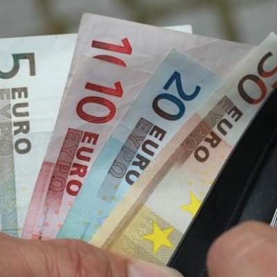 Raport îngrijorător: Peste 30 de bănci europene prezintă deja simptomele unui posibil faliment