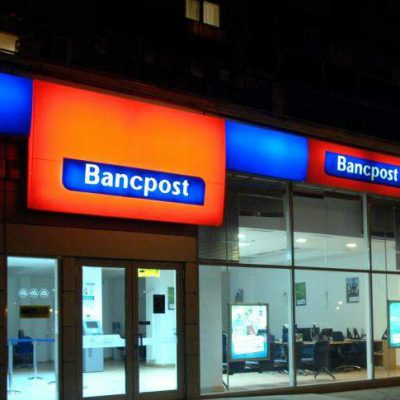 Bancpost a contestat în instanţă sancţiunea ANPC