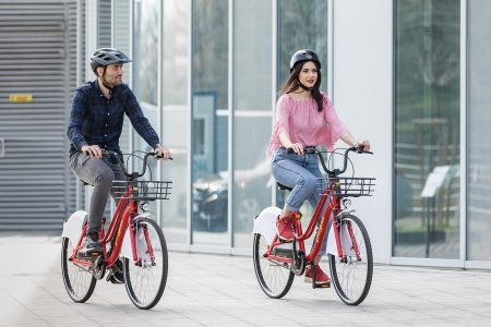 Pegas lansează un sistem de închiriere de biciclete prin aplicație mobilă. Ionuț Stanimir, BCR: Ape Rider powered by Pegas, este unul dintre cele mai importante proiecte de mobilitate urbană susținute de BCR