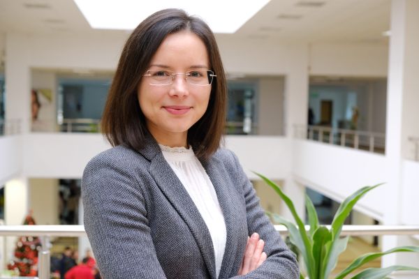 simona-nistor
