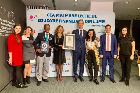 România a obținut titlul GUINNESS WORLD RECORDS pentru cea mai mare lecție de educație financiară din lume