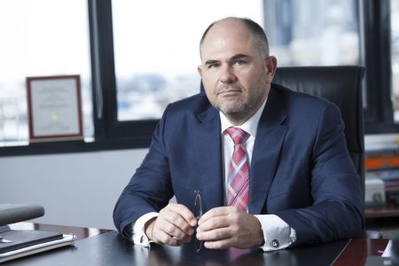 PREMIERĂ: Sergiu Oprescu va conduce de la București Rețeaua Internațională a Alpha Bank. Bancherul își păstrează și funcția de președinte executiv al subsidiarei din România.