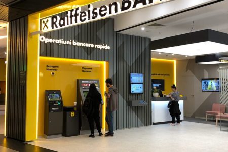 Raiffeisen Bank are cea mai descărcată aplicație de mobile banking în martie 2020