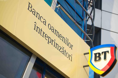 Banca Transilvania a donat până acum 1 milion de euro pentru români, spitale şi comunitate