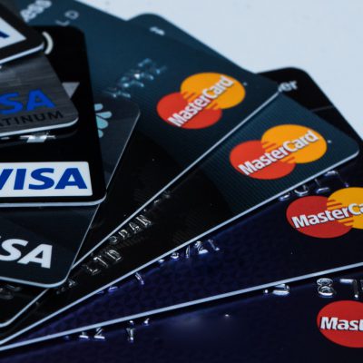 16 bănci din Zona Euro s-au reunit pentru a implementa un nou sistem digital de plată menit să anihileze Visa și MasterCard