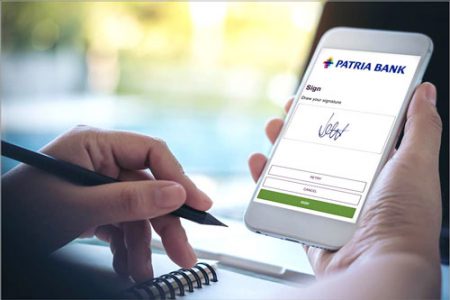 Patria Bank accelerează procesul de transformare digitală prin parteneriatul cu Namirial, care urmărește dezvoltarea noii platforme de produse 100% online a băncii, precum și implementarea semnării electronice a documentelor interne