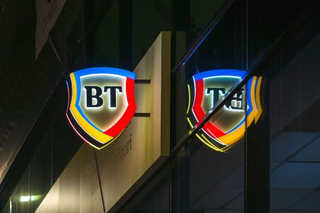 Banca Transilvania a consiliat peste 1 milion de persoane pe platforma de comunicare Întreb BT. Românii s-au arătat interesați de informații despre banking la distanță, contul curent, carduri și credite