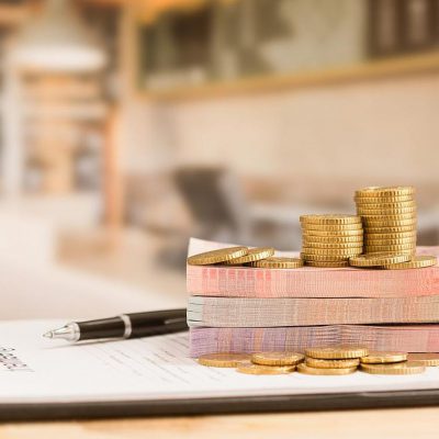 Cele mai mari 7 bănci din România au făcut profit de peste 3,5 miliarde de lei în primul semestru din 2021, pe fondul creșterii soldului de credite cu peste 11 miliarde de lei. Banca Transilvania rămâne cea mai profitabilă instituție de credit