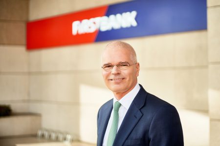 În primul semestru din 2021, First Bank a realizat un profit net de peste 10 milioane de euro. Henk Paardekooper: Continuăm să fim aproape de clienți prin investiții în digitalizare și oferind soluții de primă clasă