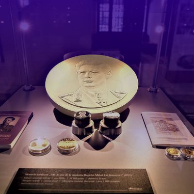 BNR onorează personalitatea Regelui Mihai lansând  în circuitul numismatic o monedă din aur precum și replica proof după medalia „Ardealul nostru”
