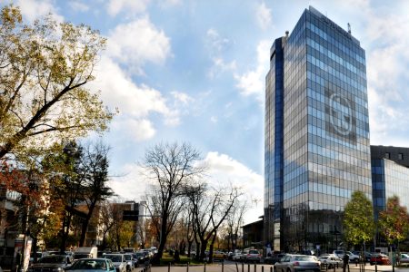 Alpha Bank Romania, desemnata “Cea mai activa banca emitenta din Romania in anul 2021”, primeste si premiul “Tranzactia anului – Green Trade” din partea BERD