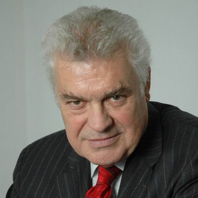 Bancherul Radu Negrea, unul dintre promotorii Asociației Române a Băncilor, a încetat din viață. Dumnezeu să-l odihnească în pace!