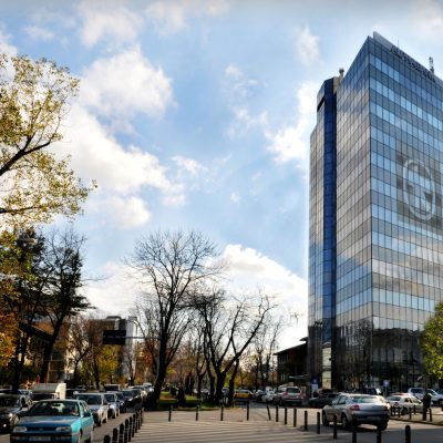 În primele șase luni din 2022, Alpha Bank Romania și-a consolidat poziția pe piața bancară, majorându-și activele cu 11%. Profitul a trecut de 18 milioane euro, iar veniturile totale au crescut cu 15%
