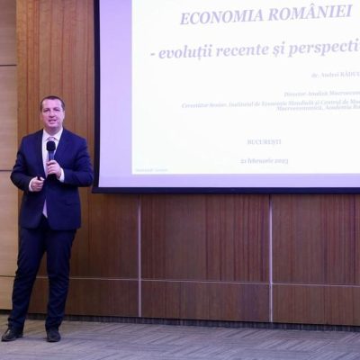 Andrei  Rădulescu, Banca Transilvania: Prognoza curentă este de creştere a economiei României cu 2,6%, în 2023. Economistul șef al BT vede inflația la 8,5%, în final de an